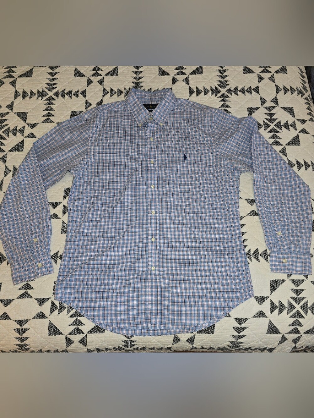 Lg - Ralph Lauren Blue and White Plaid Button-Down Shirt. (PRISTINE CONDITION)